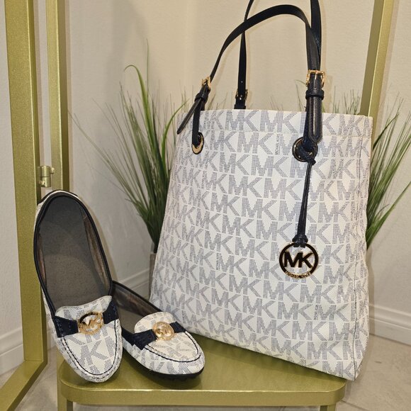 Michael Kors Shoes - Picture 9 of 9